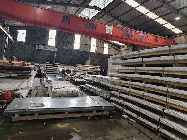 Gia công thép mạ kẽm sân bay Long Thành