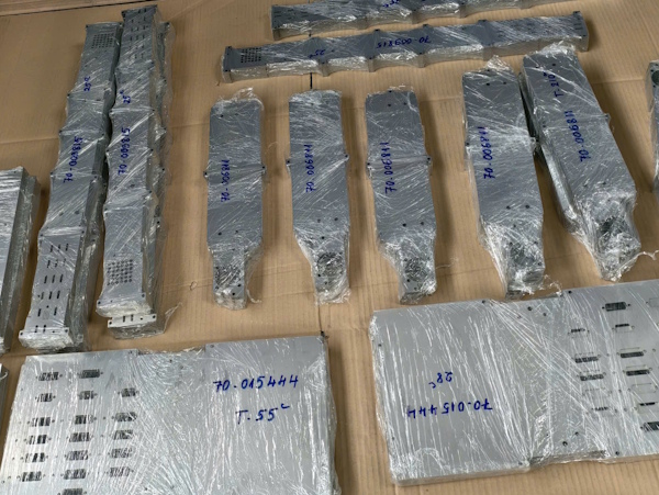 vỏ inox thiết bị điện tử